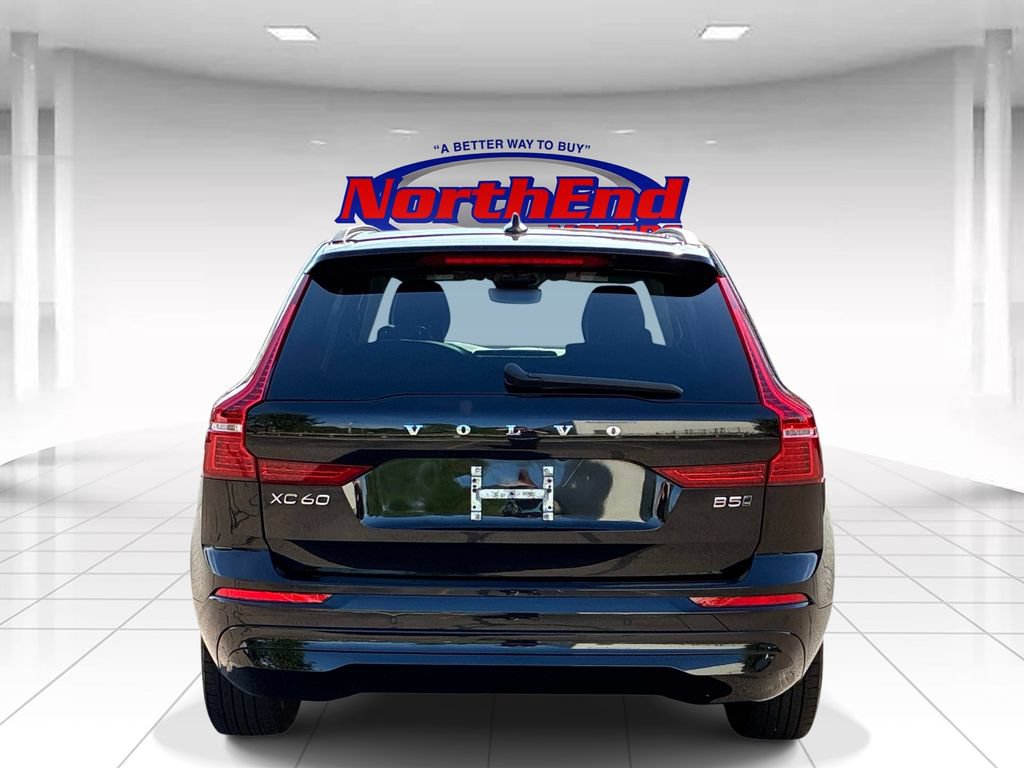 Used 2023 Volvo XC60 B5 Core AWD/4WD image 6