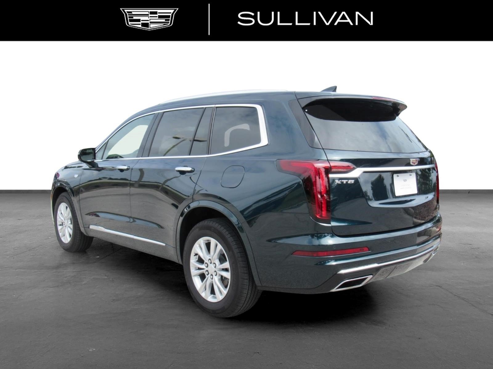Certified 2025 Cadillac XT6 Luxury FWD image 6