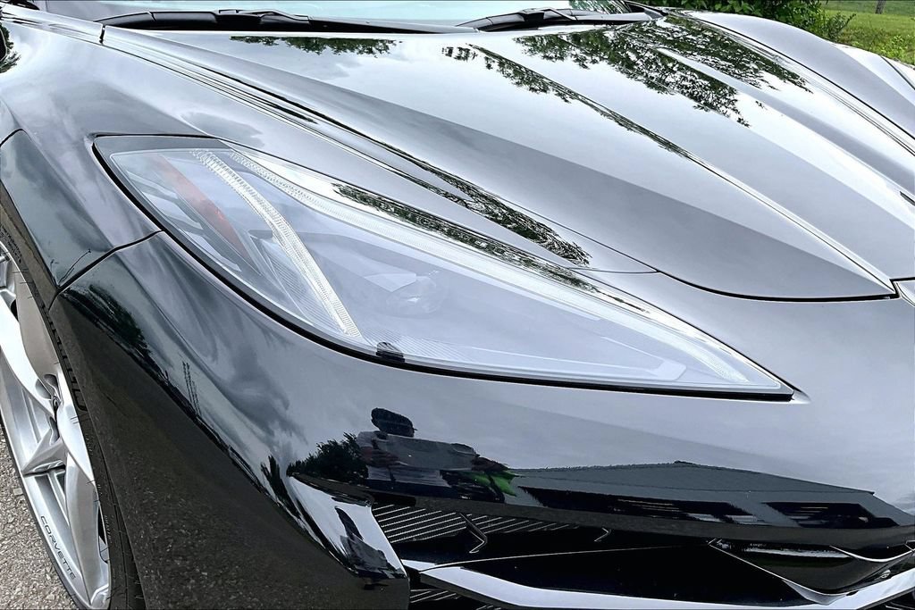 Used 2025 Chevrolet Corvette E-Ray AWD/4WD image 30