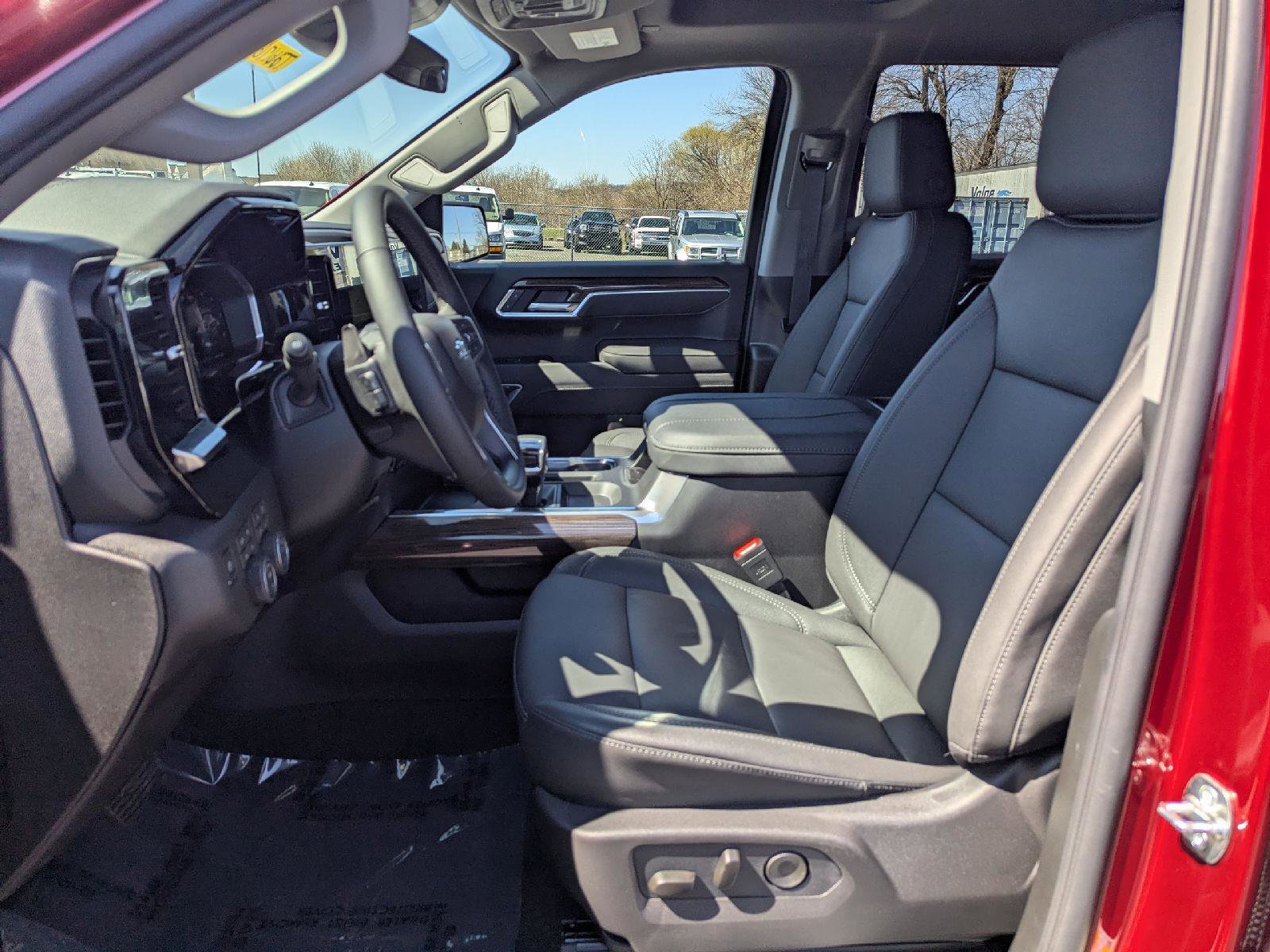 New 2026 Chevrolet Silverado 1500 RST w/ RST All Star Premium Package image 40