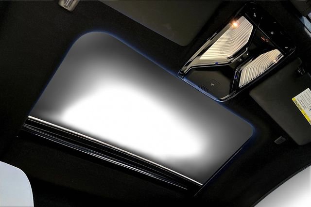 Used 2021 BMW 430i Coupe w/ Convenience Package image 26