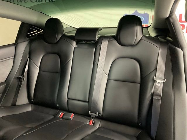 Used 2019 Tesla Model 3 Long Range image 16