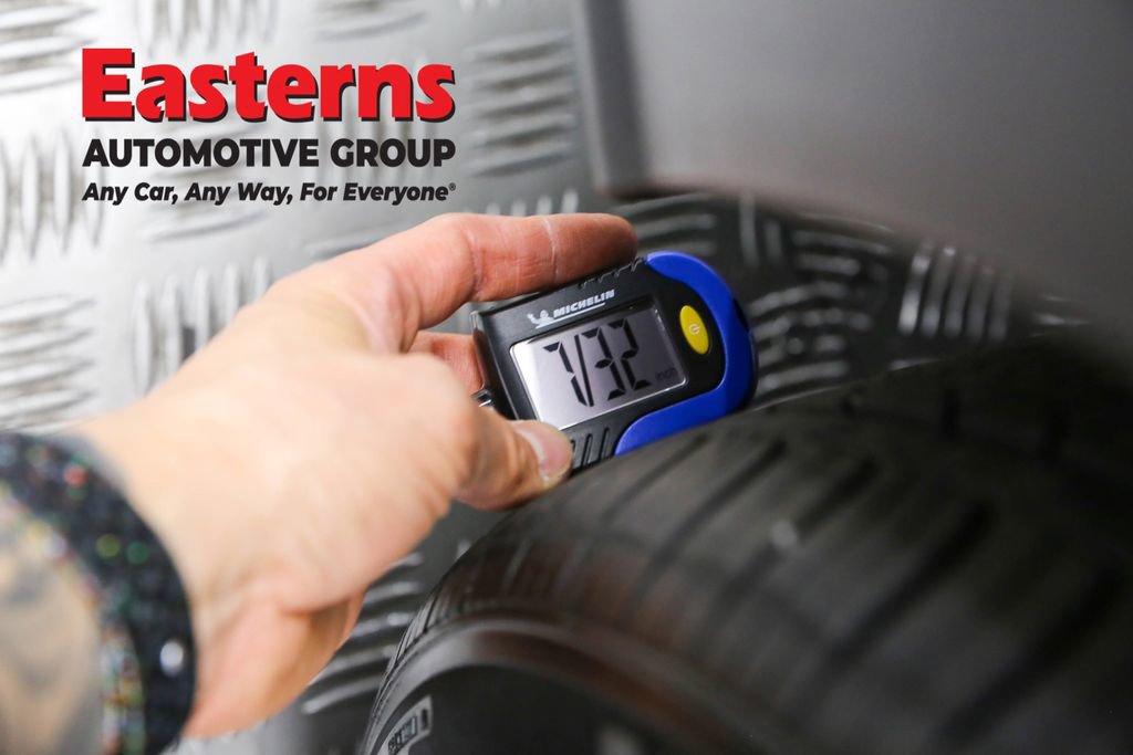 Used 2025 Hyundai Venue SEL image 28