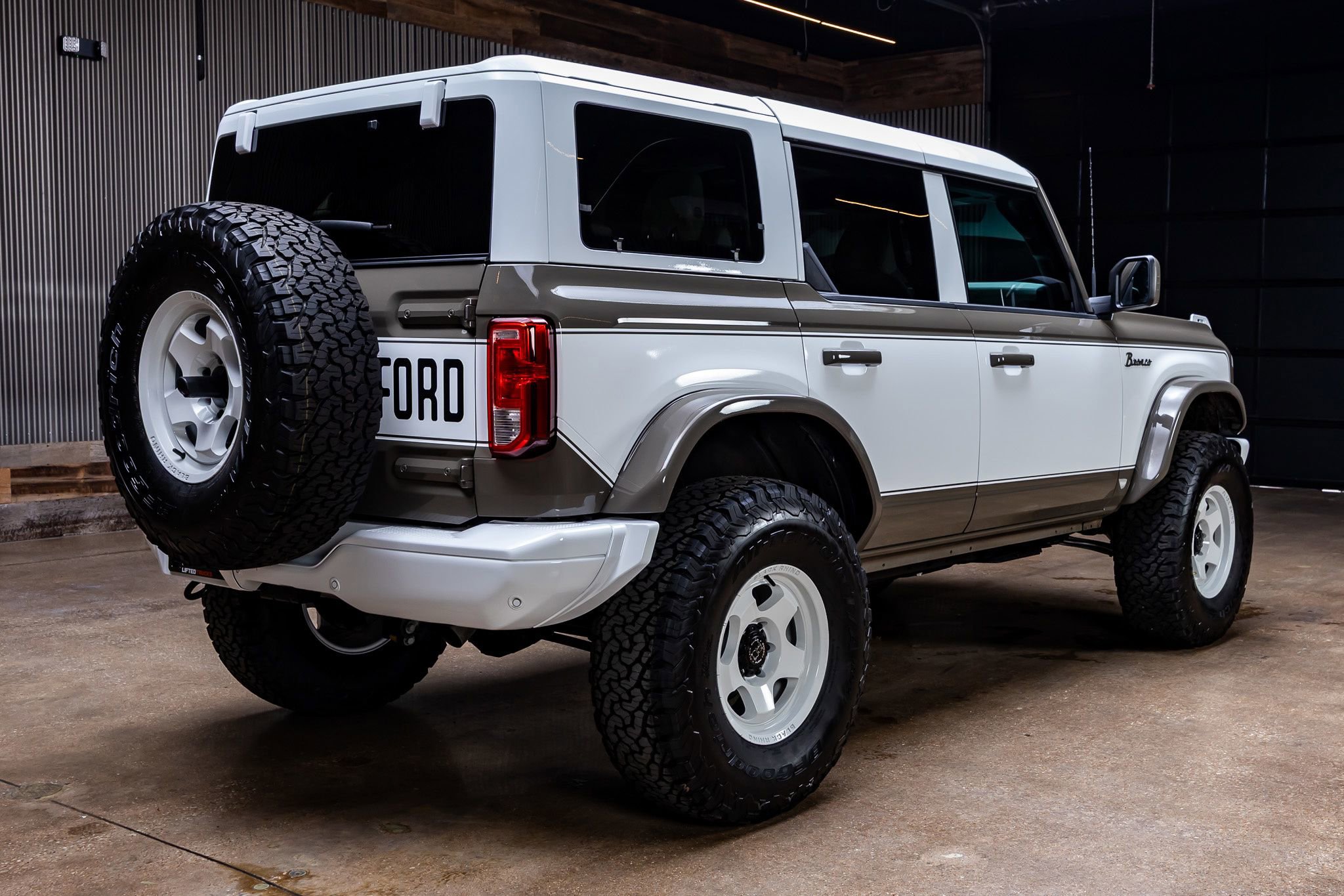Used 2026 Ford Bronco Heritage Edition AWD/4WD image 10