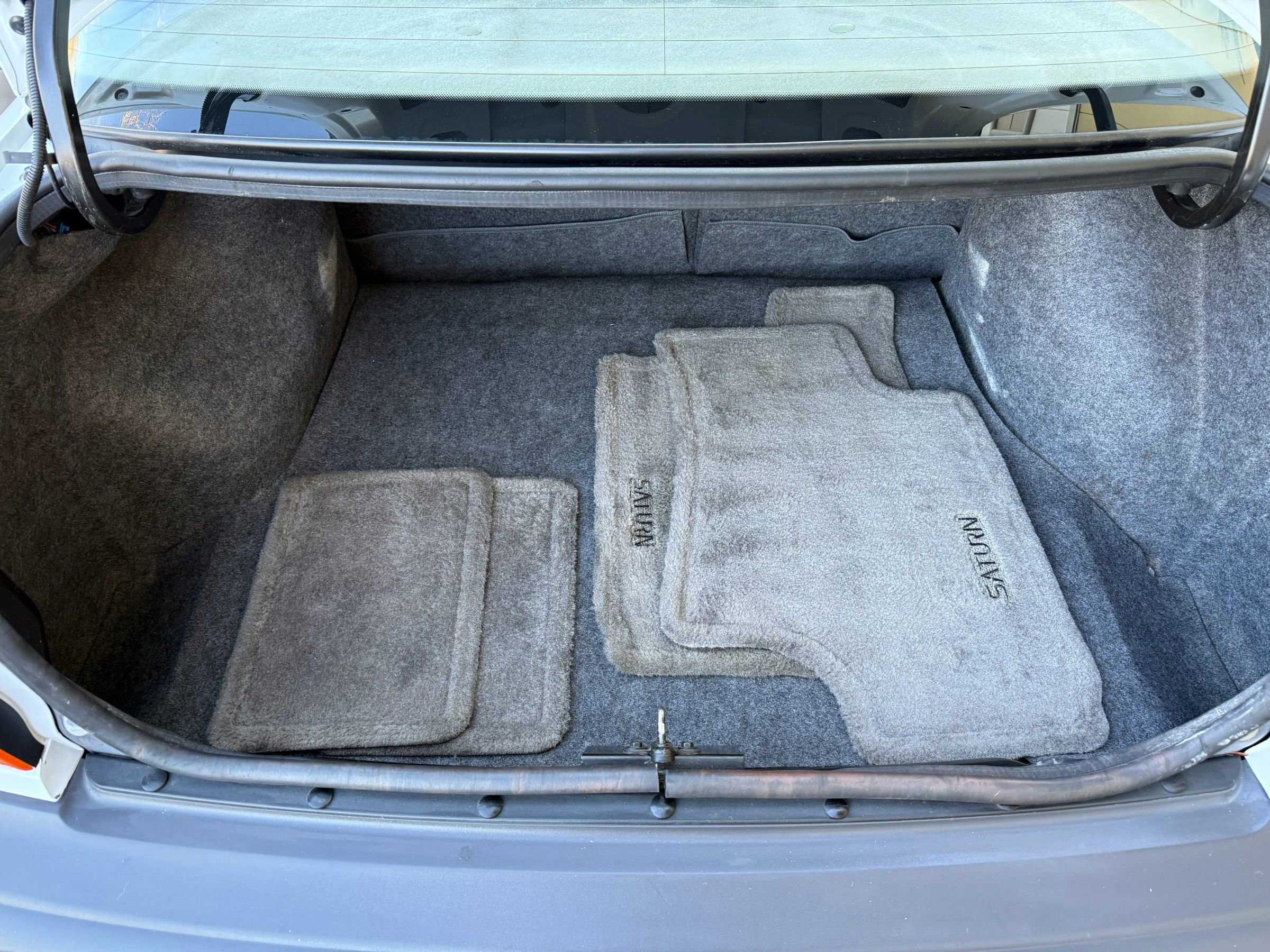 Used 1998 Saturn S-Series SL1 image 27