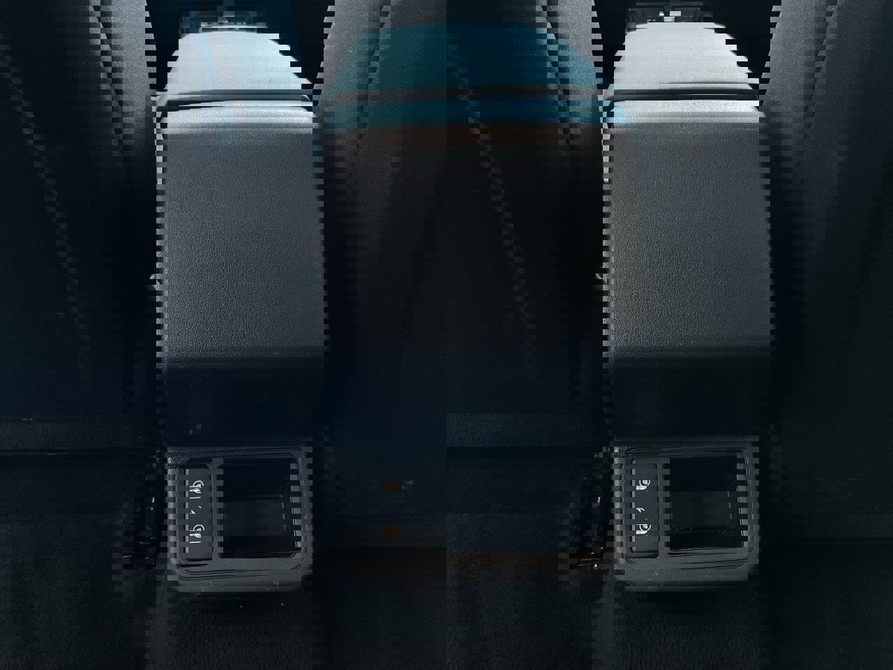 Used 2025 Kia K4 LXS image 18