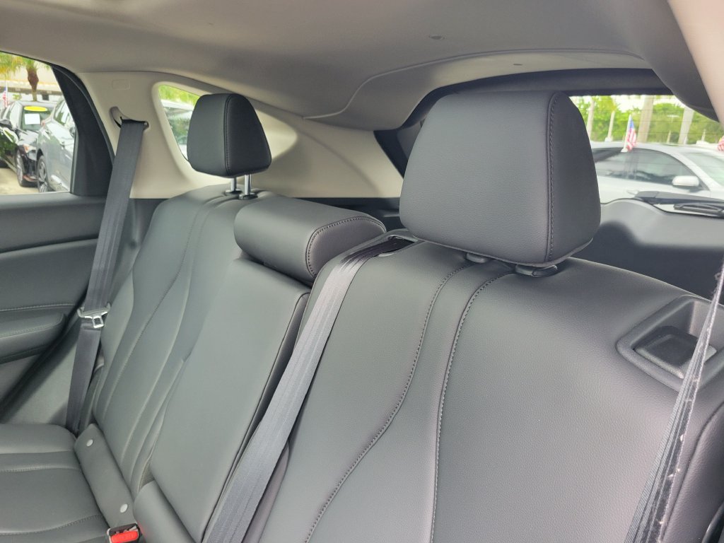 Used 2024 Acura RDX SH-AWD image 13