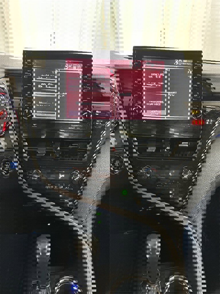 Used 2022 Toyota Camry XSE image 22