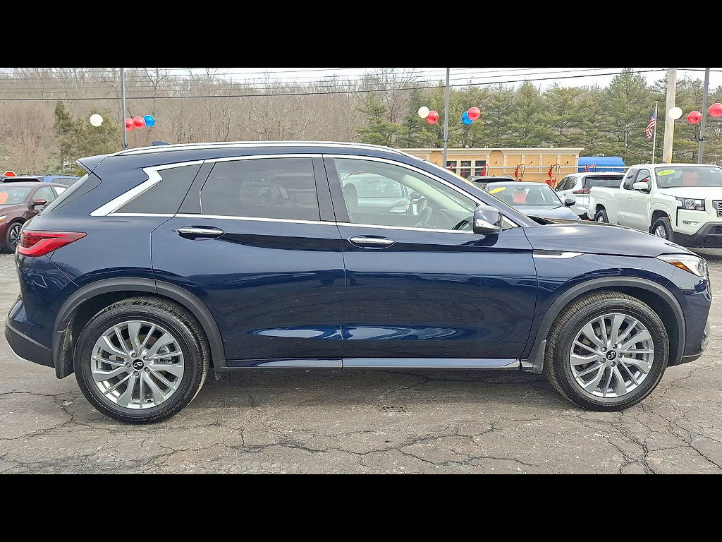 Used 2025 INFINITI QX50 Luxe image 5