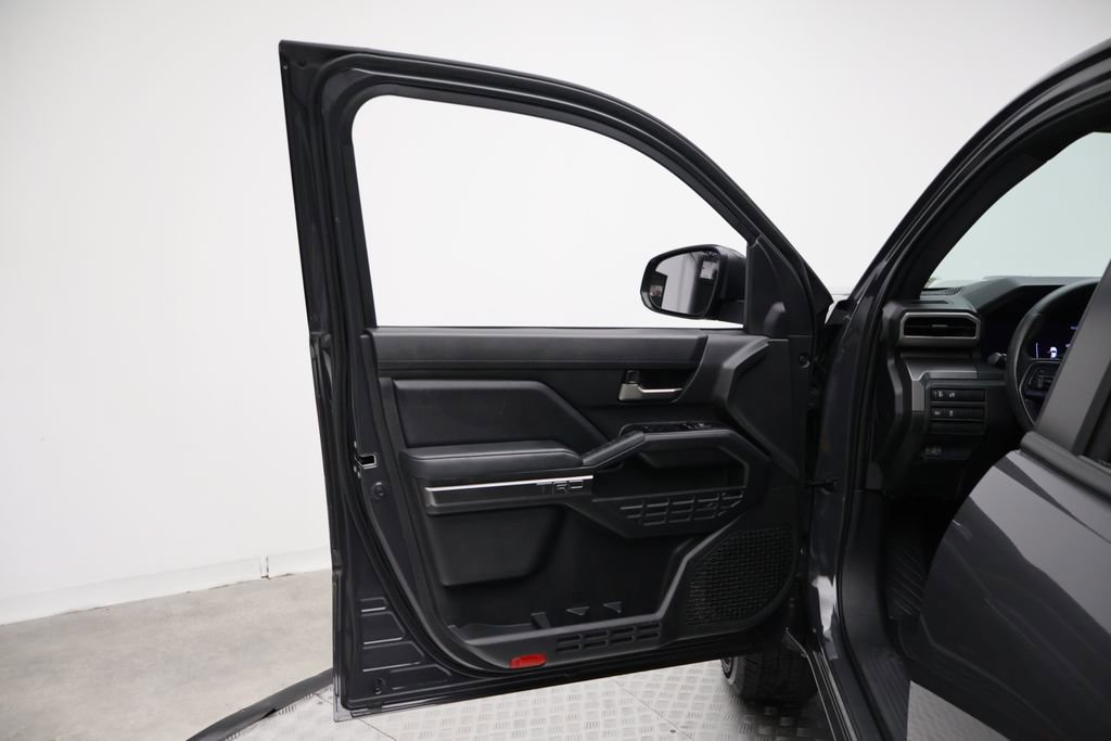 Certified 2025 Toyota Tacoma TRD Sport image 15