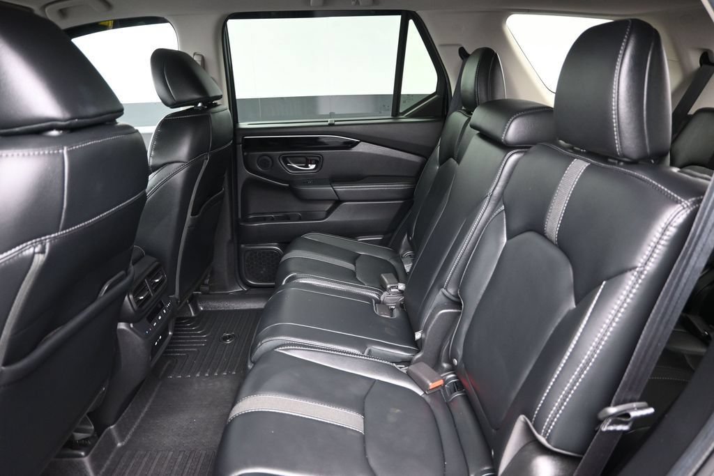 Certified 2024 Honda Pilot EX-L image 13