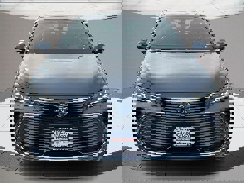 Used 2019 Toyota Avalon Limited w/ Advanced Safety Package image 7