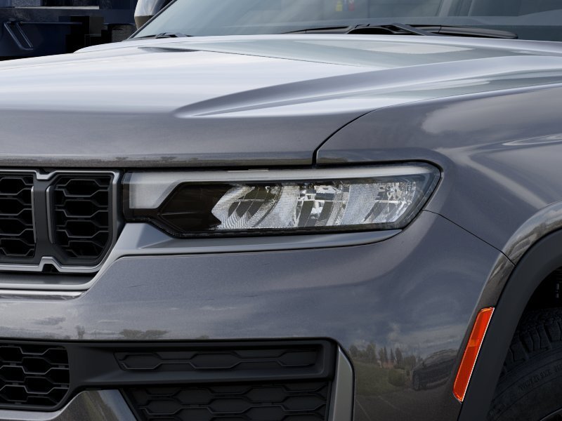 New 2026 Jeep Grand Cherokee Altitude AWD/4WD image 11
