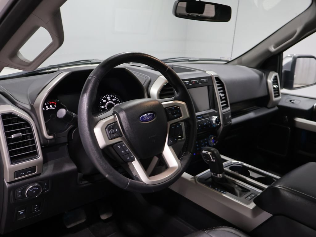Used 2018 Ford F150 Lariat w/ Equipment Group 502A Luxury AWD/4WD image 15