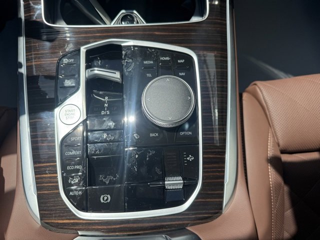 New 2026 BMW X7 xDrive40i w/ M Sport Package image 14