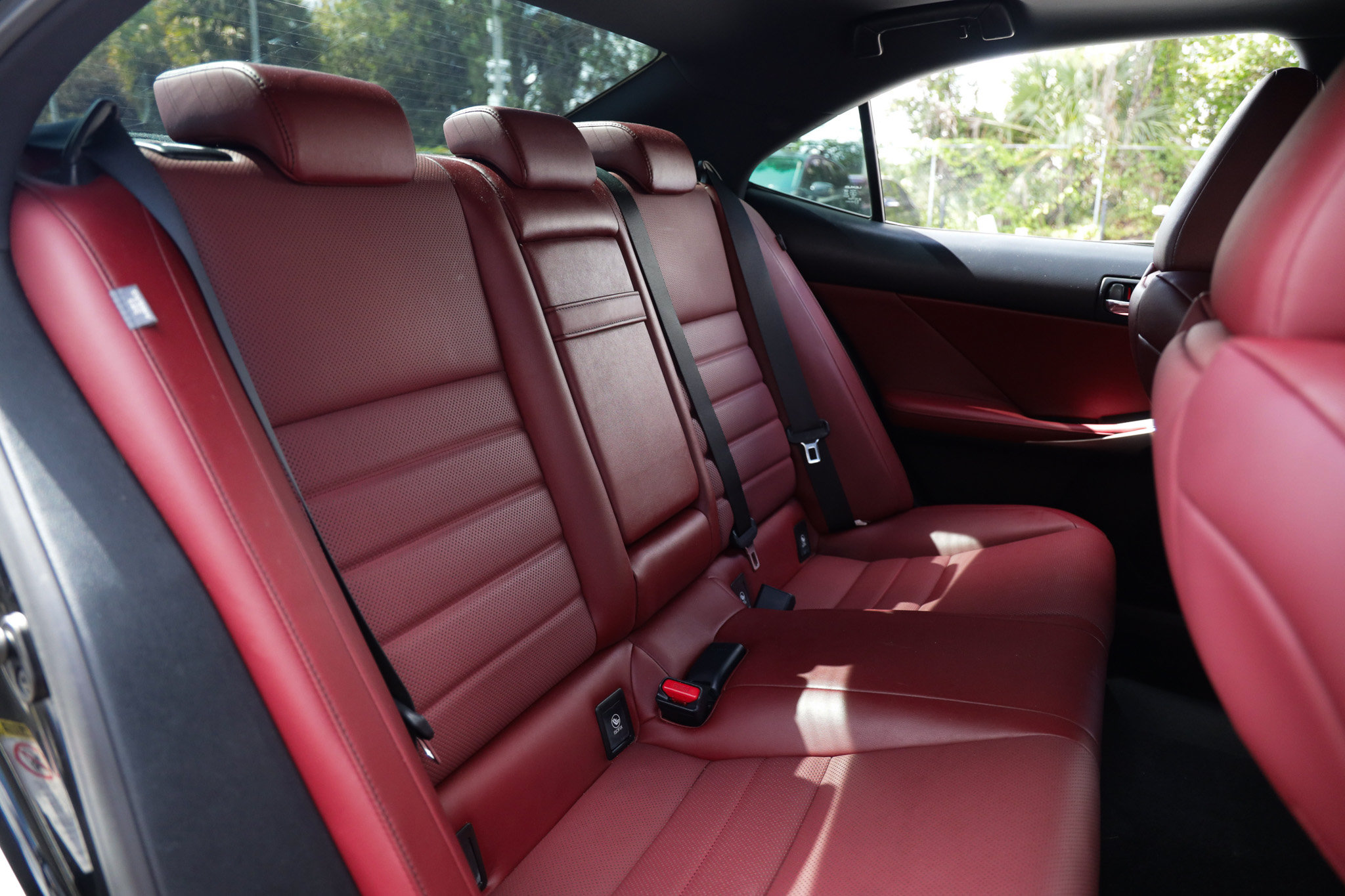 Used 2016 Lexus IS 200t w/ F Sport Package RWD image 18