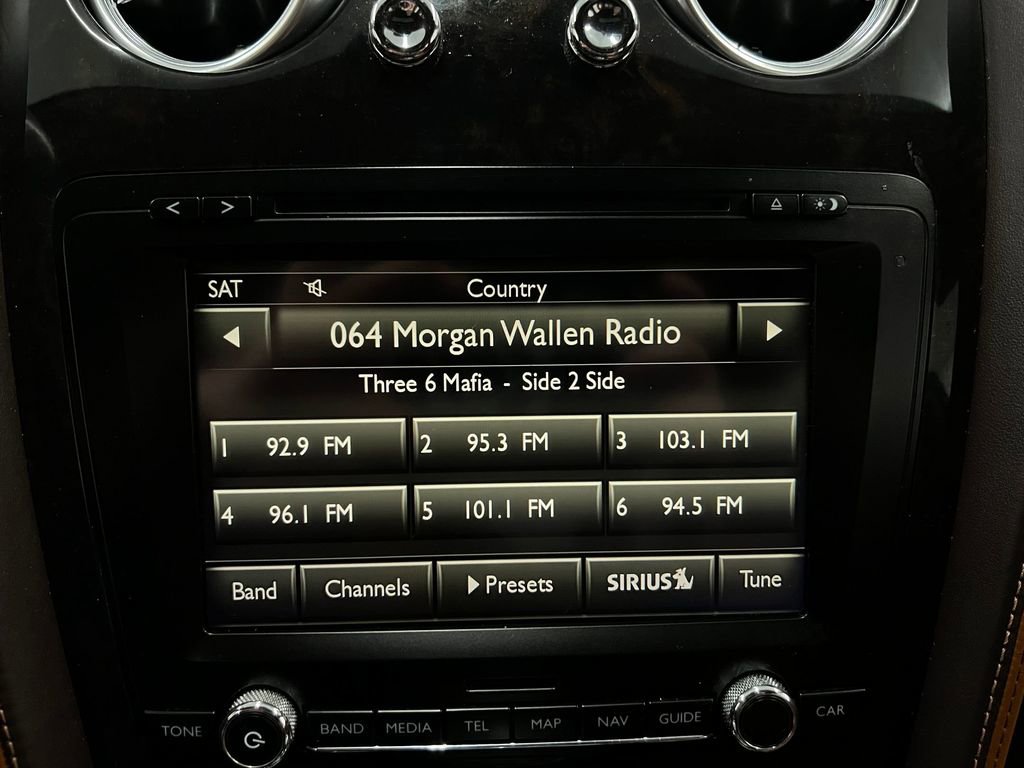 Used 2013 Bentley Flying Spur Flying Spur Speed image 23