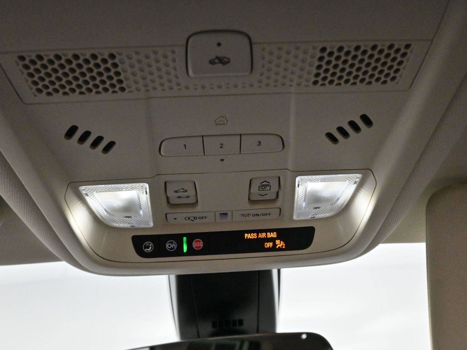 Certified 2022 Cadillac XT6 Premium Luxury image 31