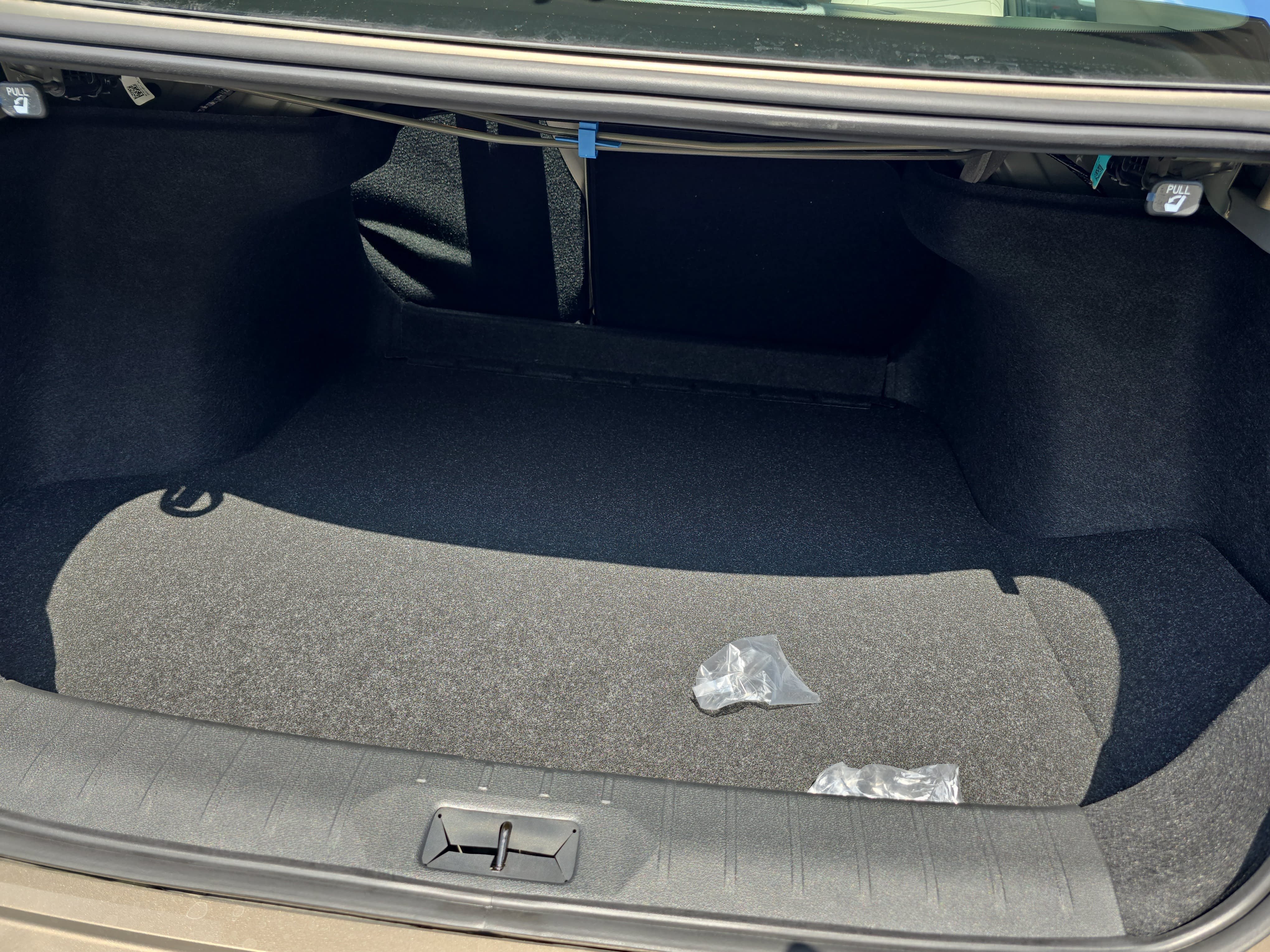 New 2027 Nissan Sentra SL w/ Floor Mat Package FWD image 12
