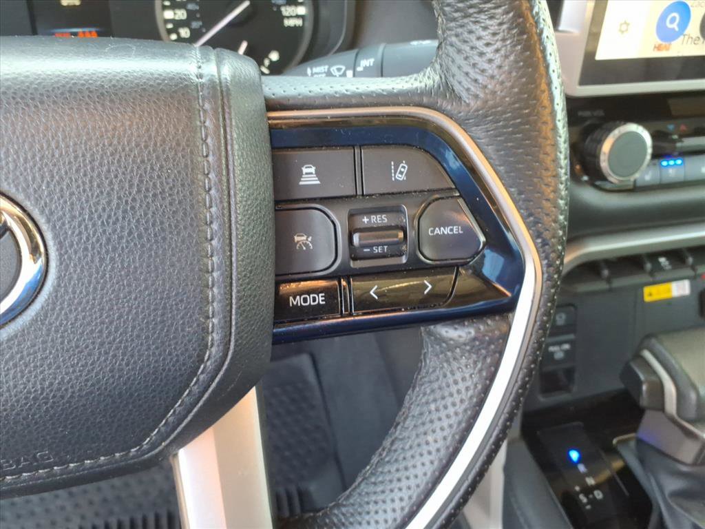 Used 2023 Toyota Tundra Limited w/ Power Package AWD/4WD image 31