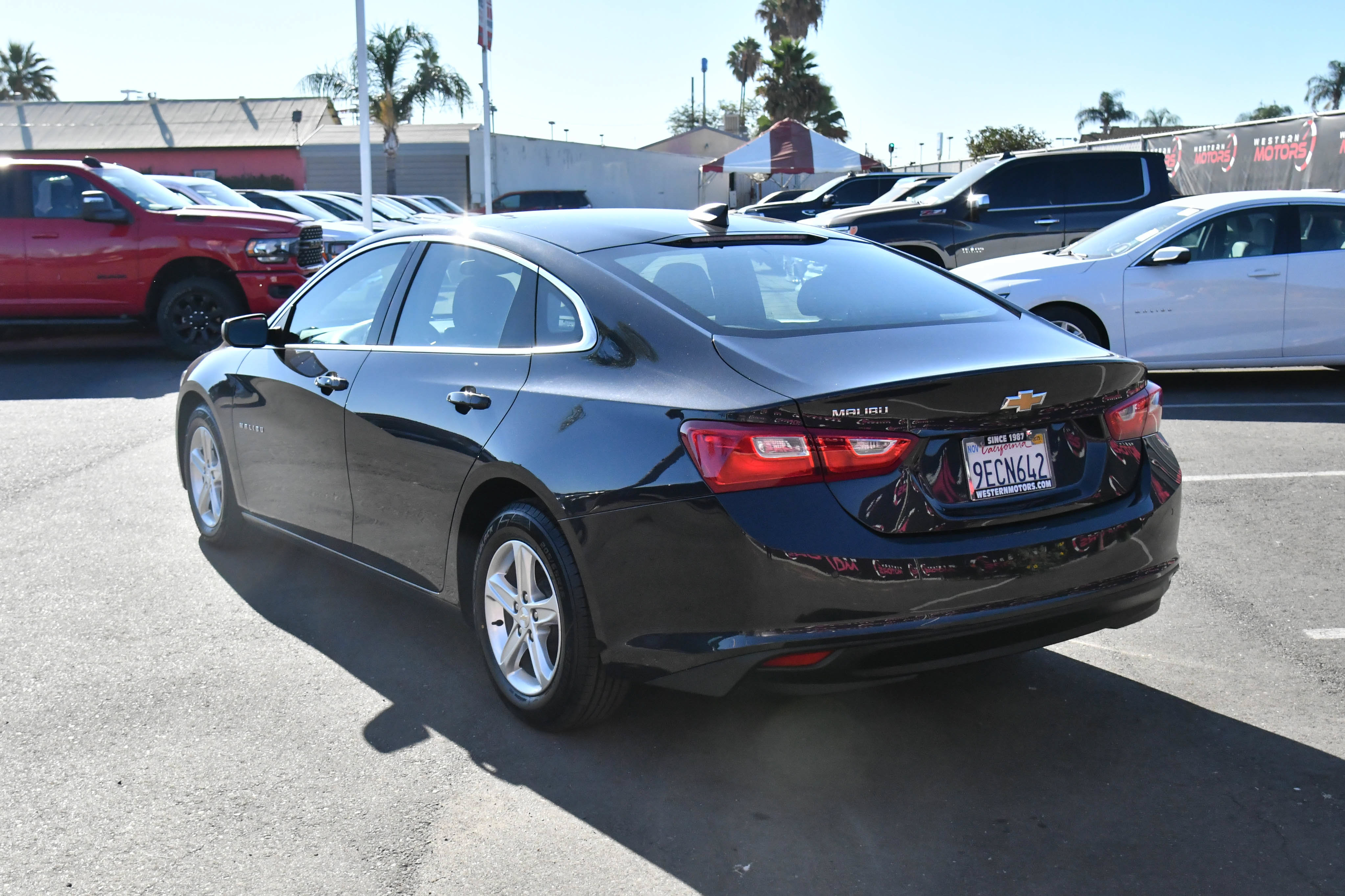Used 2022 Chevrolet Malibu LS FWD image 6