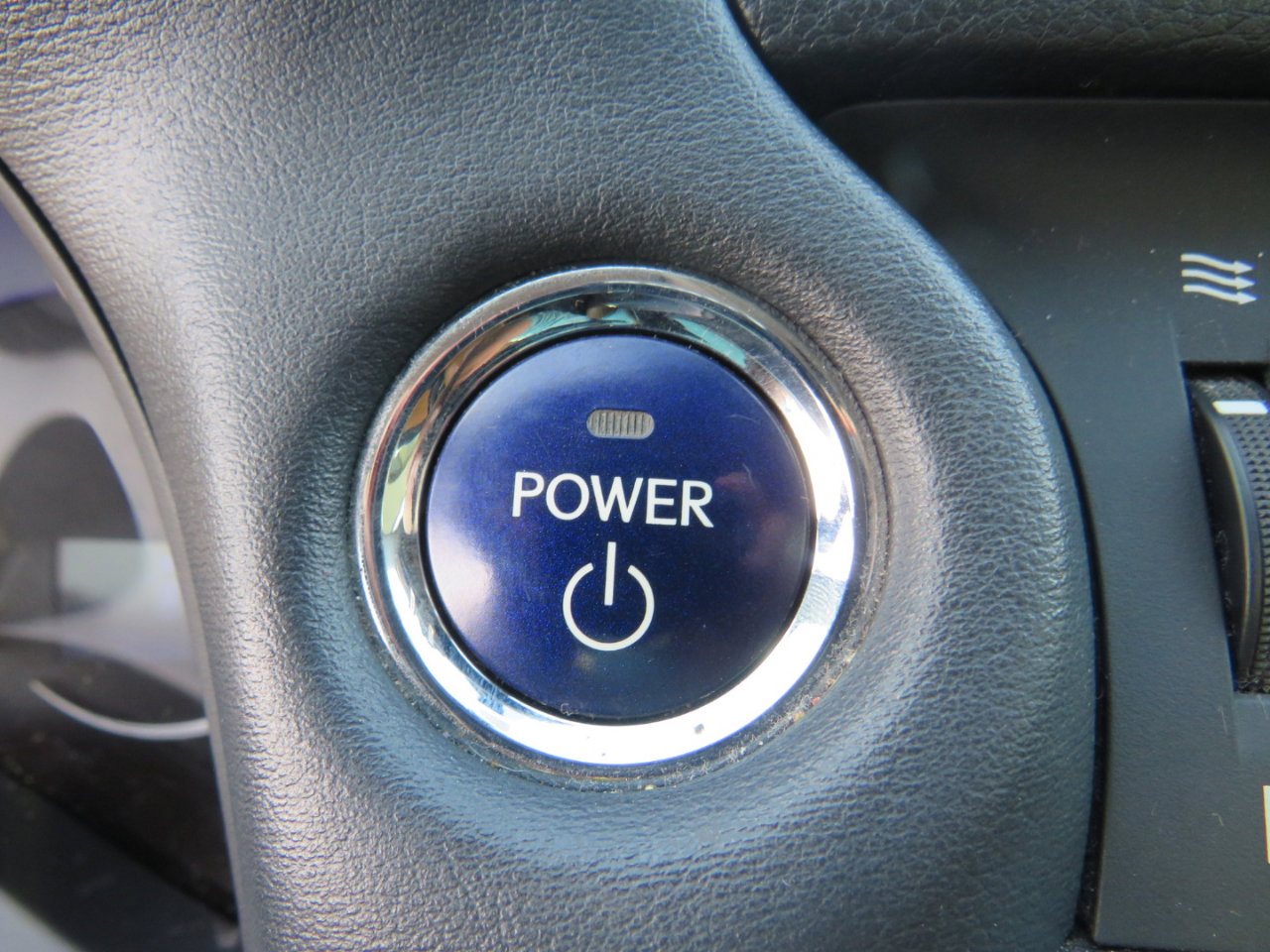 Used 2011 Lexus CT 200h image 19