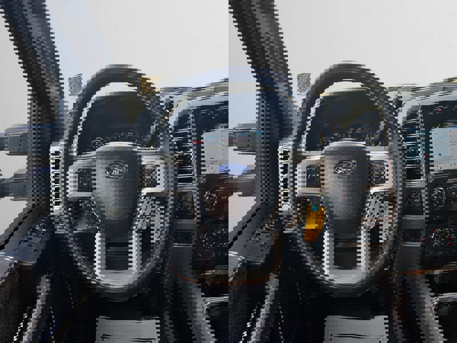 Used 2017 Ford F250 Lariat w/ Lariat Value Package image 12