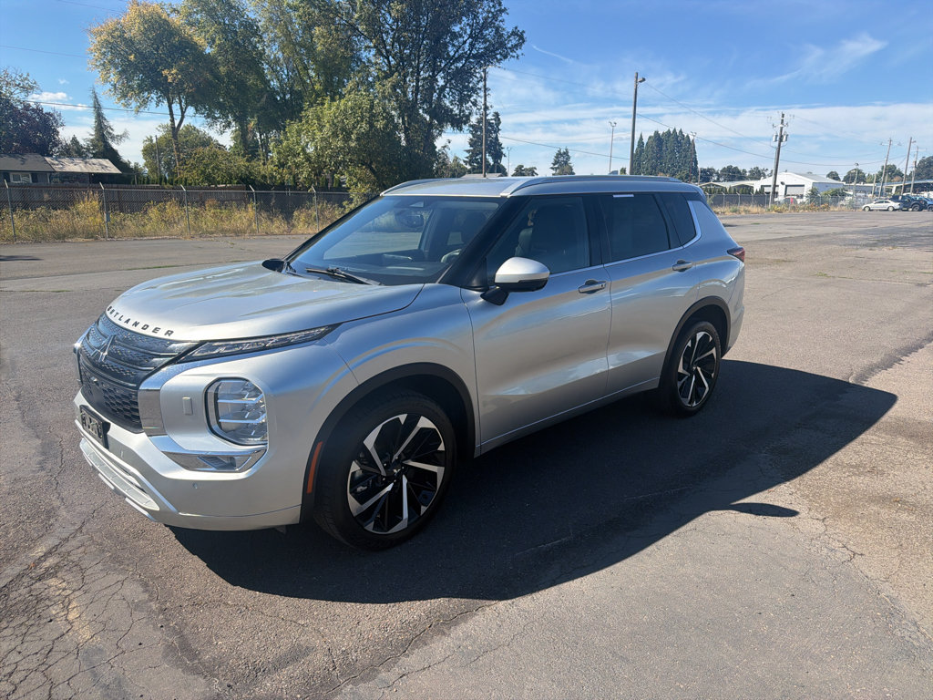 Used 2022 Mitsubishi Outlander SEL AWD/4WD image 4
