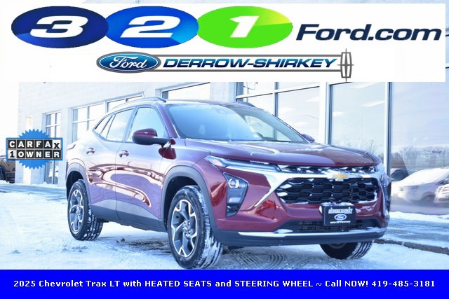 Used 2025 Chevrolet Trax LT w/ LT Convenience Package image 1