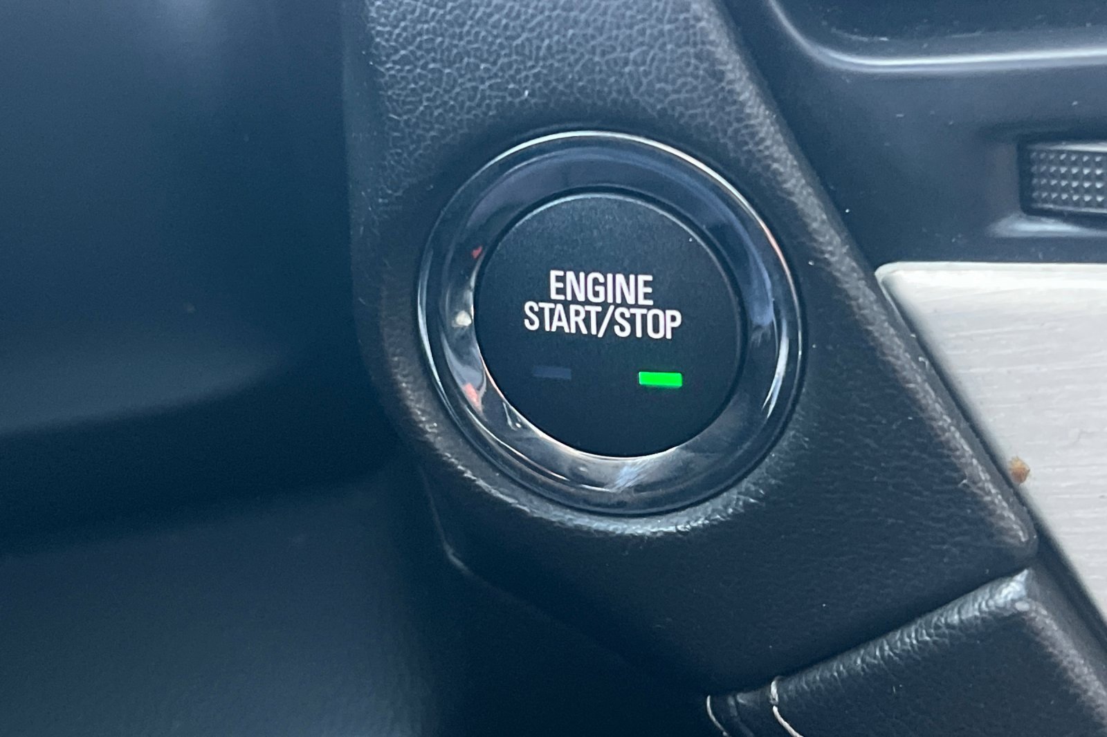 Used 2018 GMC Yukon XL Denali w/ Denali Ultimate Package image 27