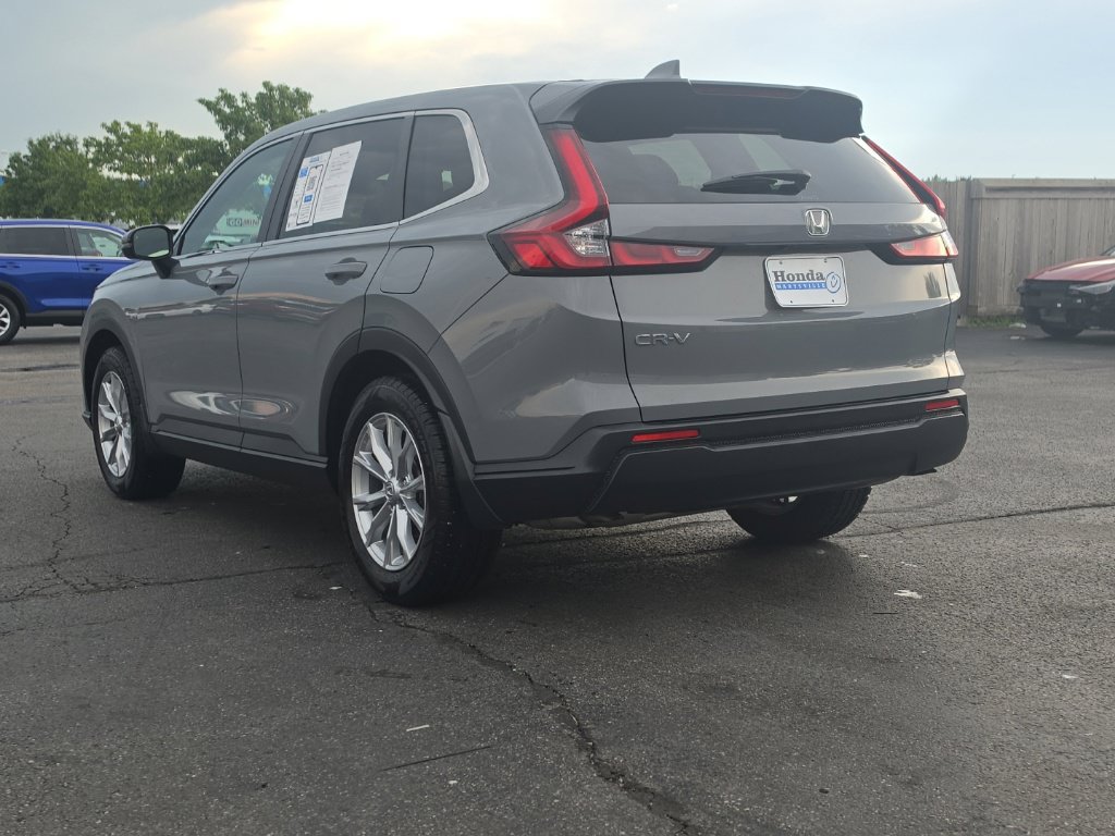 Used 2024 Honda CR-V EX image 5