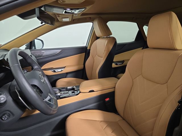 Used 2025 Lexus NX 300h AWD w/ Luxury Package image 13