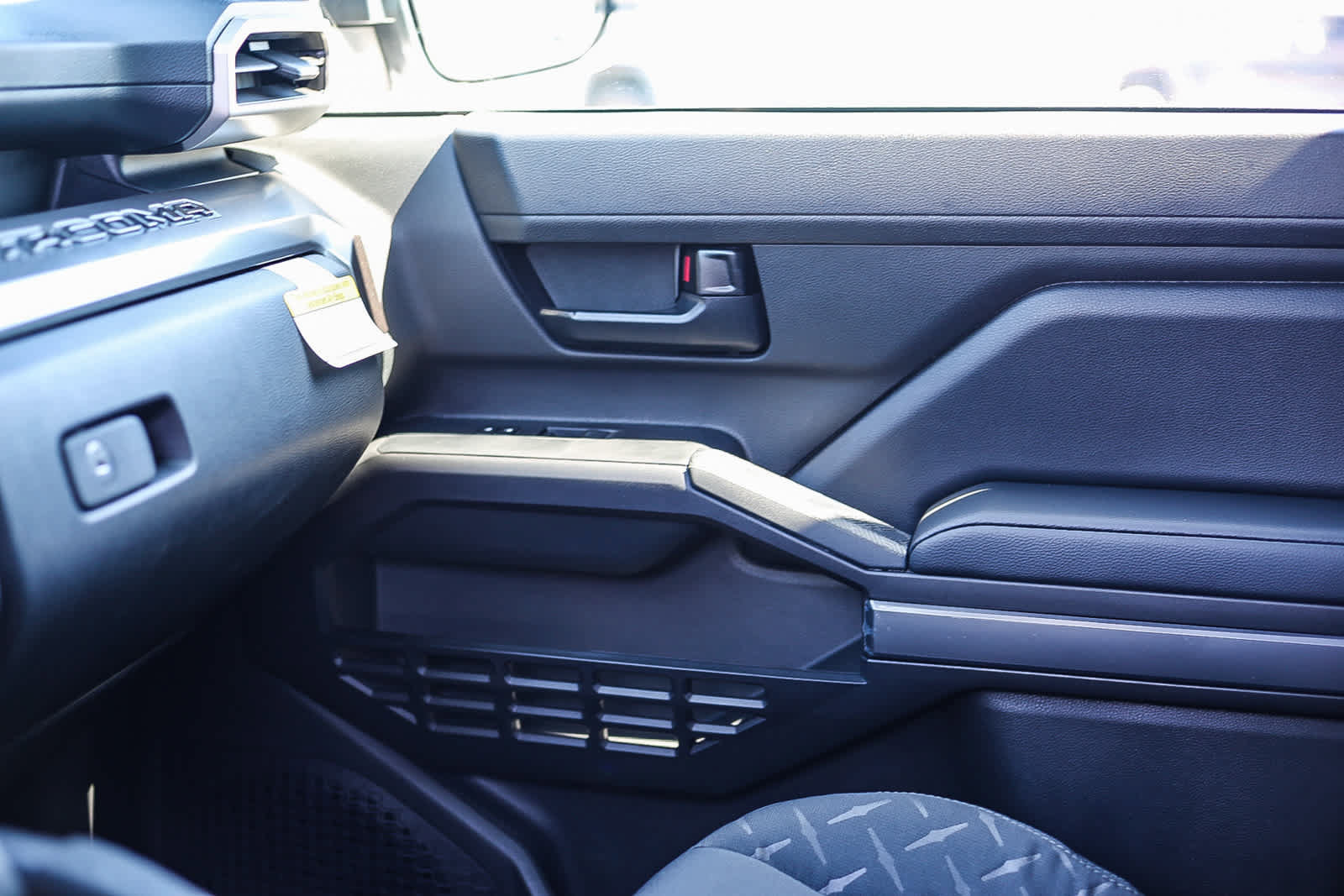 New 2026 Toyota Tacoma SR5 RWD image 23