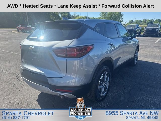 Used 2025 Chevrolet Blazer LT AWD/4WD image 3