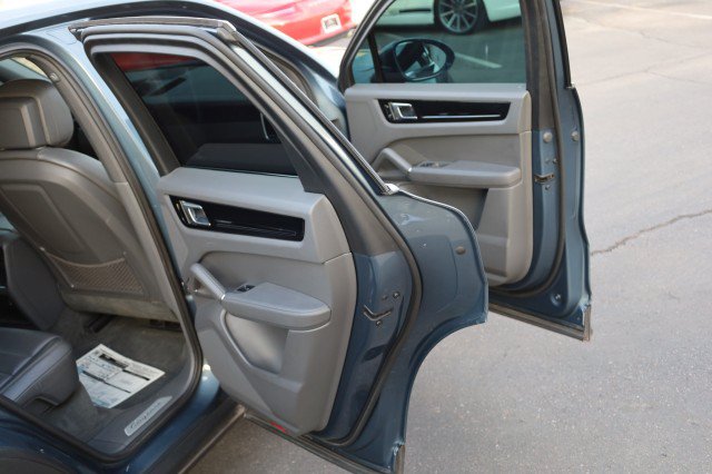 Used 2019 Porsche Cayenne AWD/4WD image 43