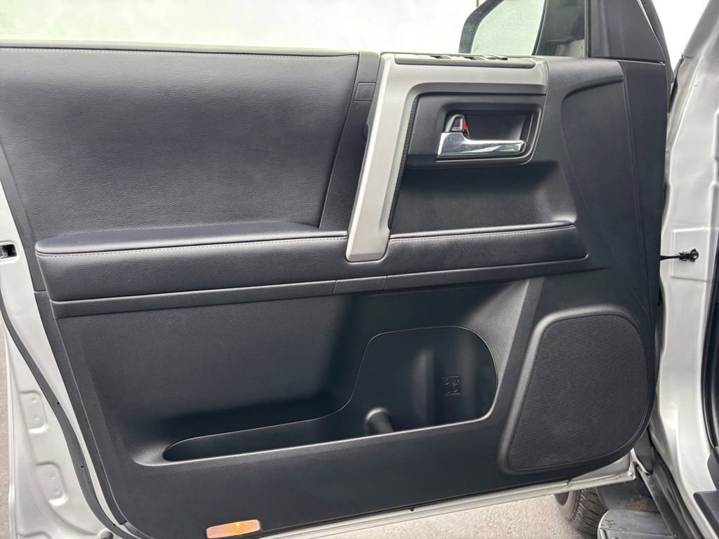 Used 2024 Toyota 4Runner SR5 Premium w/ Moonroof Package image 24