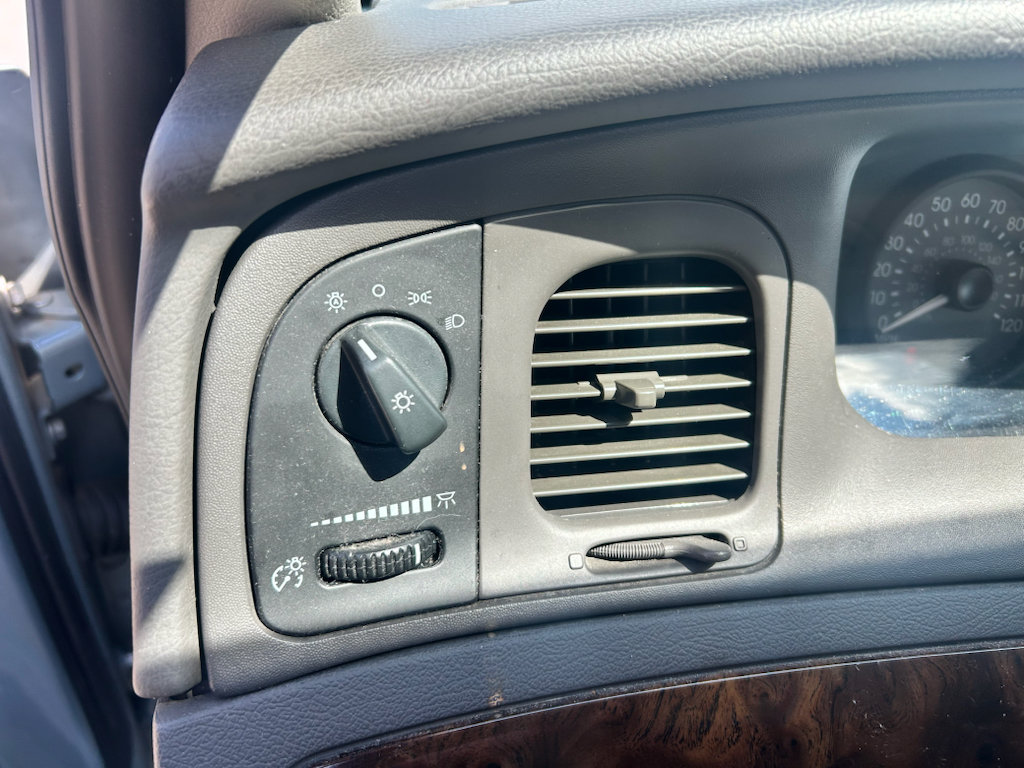 Used 2008 Mercury Grand Marquis GS RWD image 13