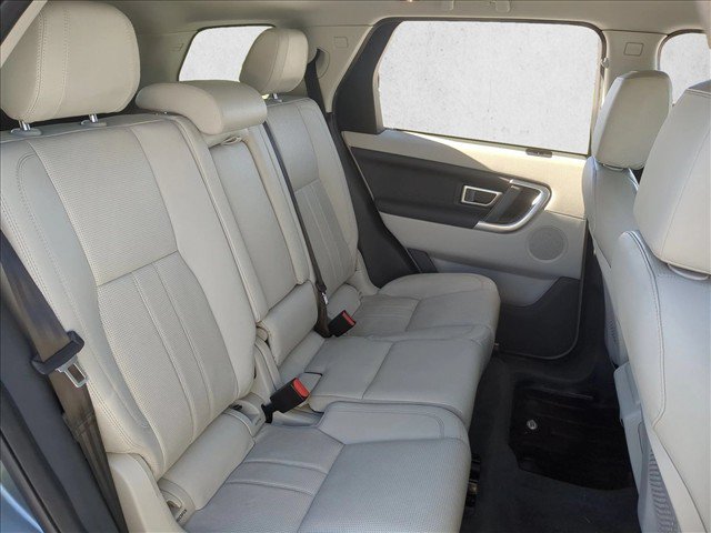 Used 2016 Land Rover Discovery Sport HSE AWD/4WD image 24