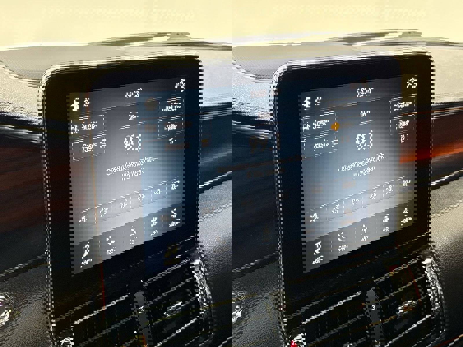 Used 2019 Lincoln Navigator Reserve image 26