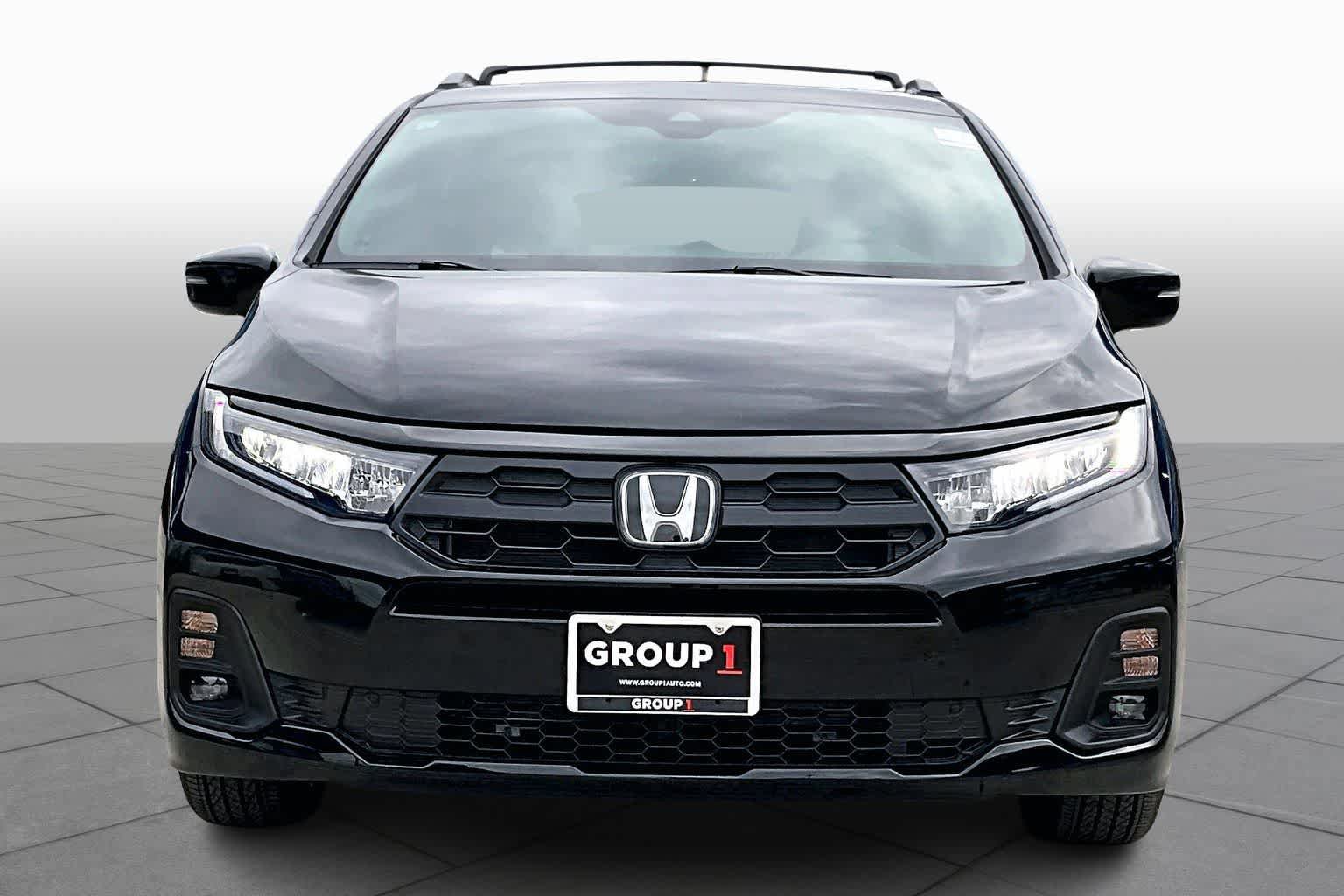 Used 2026 Honda Odyssey Sport-L image 3