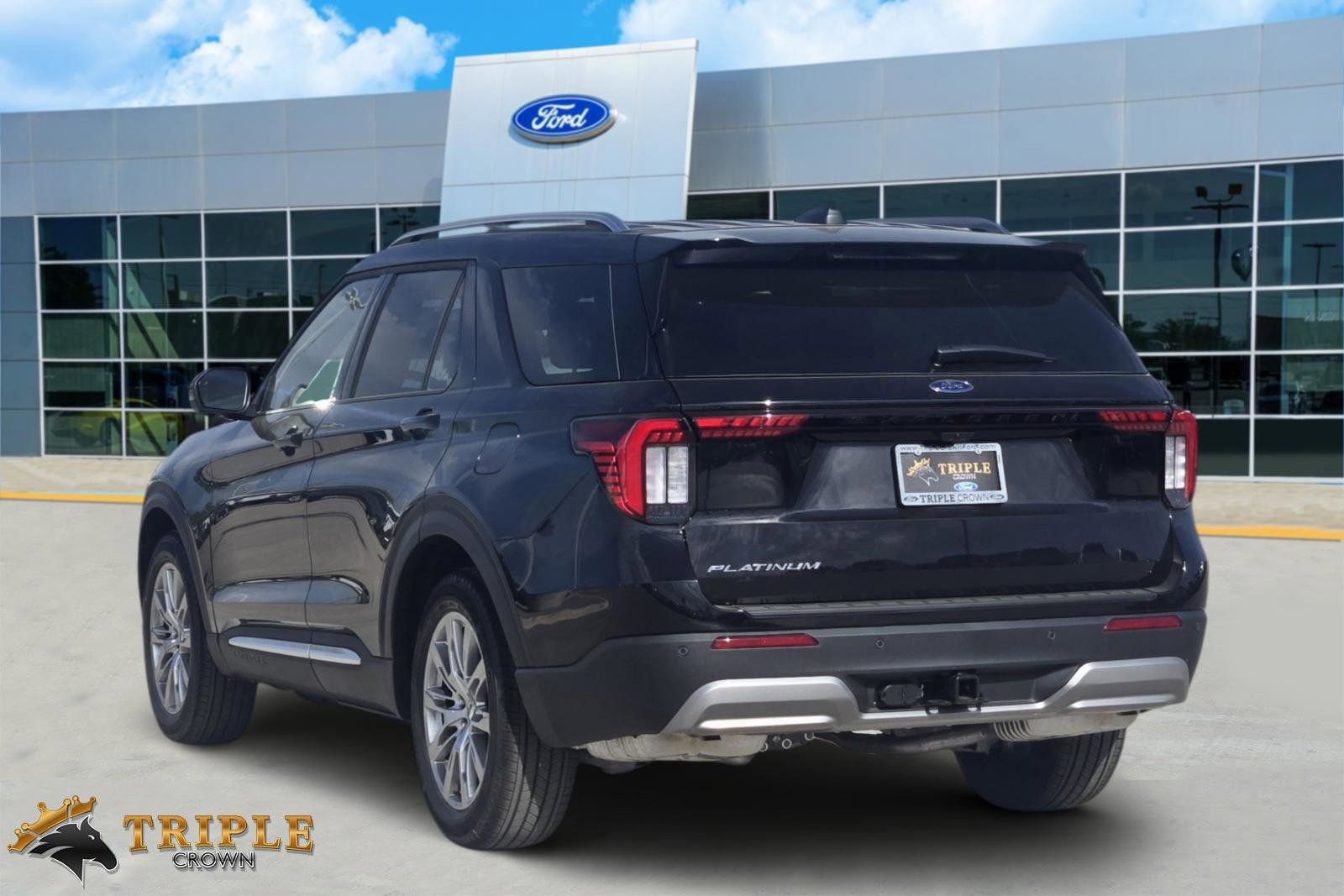 New 2026 Ford Explorer Platinum image 4