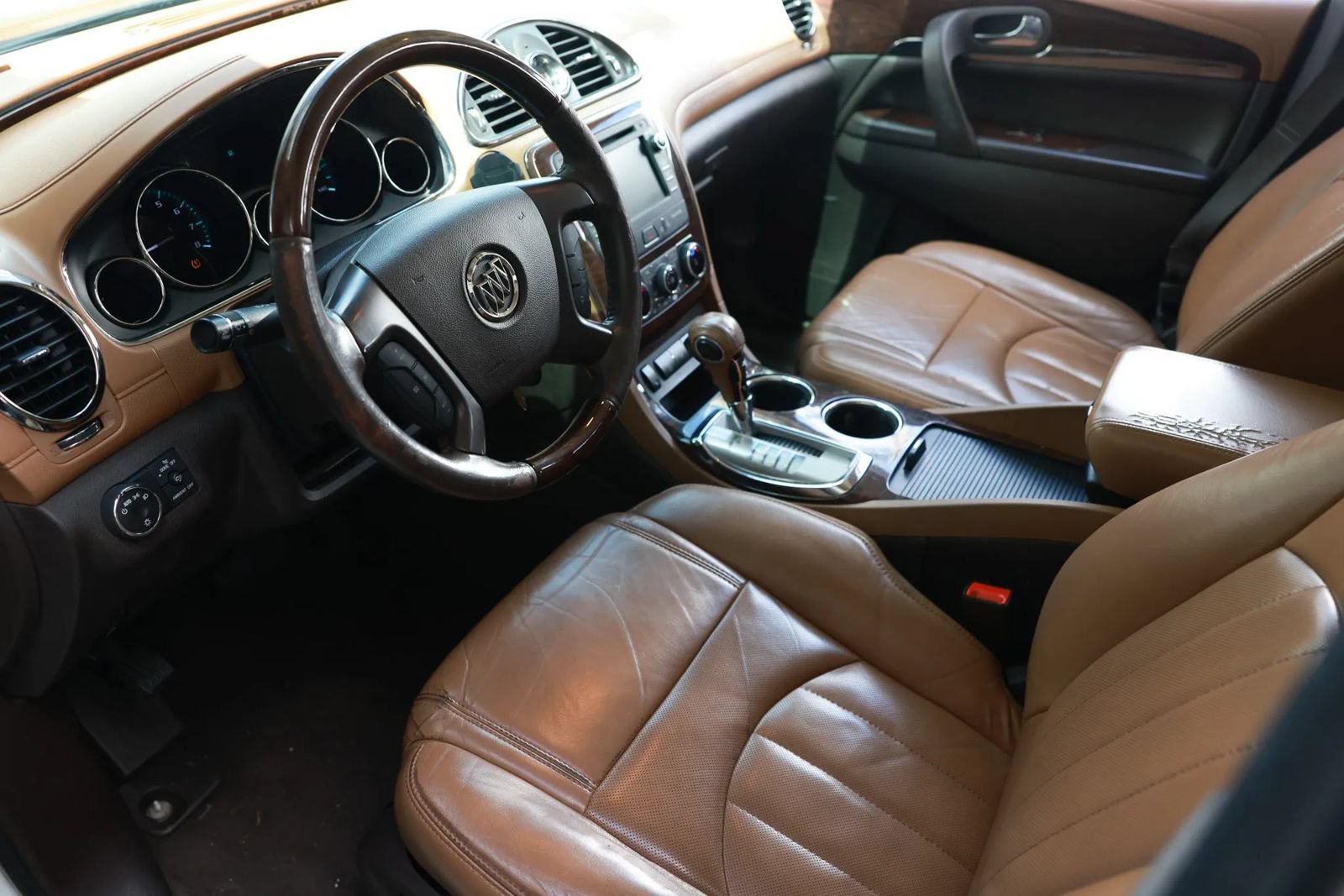 Used 2014 Buick Enclave Leather FWD image 20