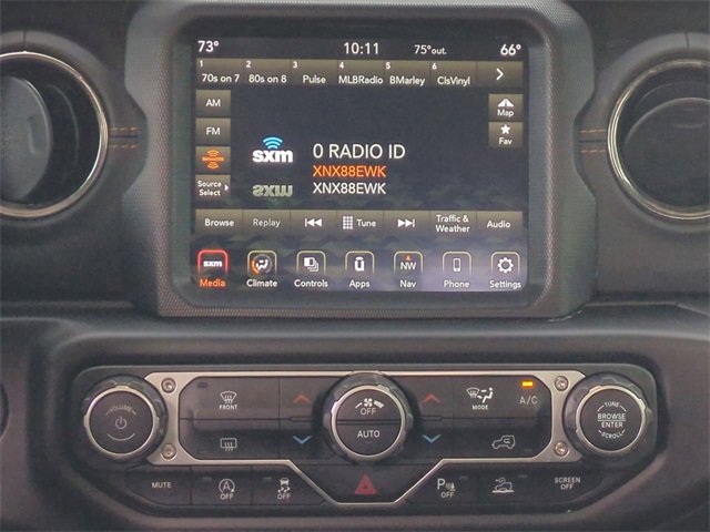 Used 2023 Jeep Gladiator Overland image 18