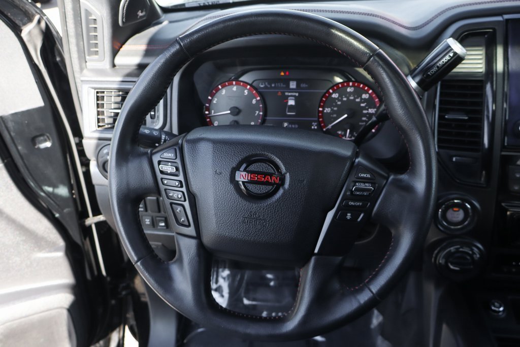 Used 2021 Nissan Titan PRO-4X w/ Pro-4x Convenience Package image 25