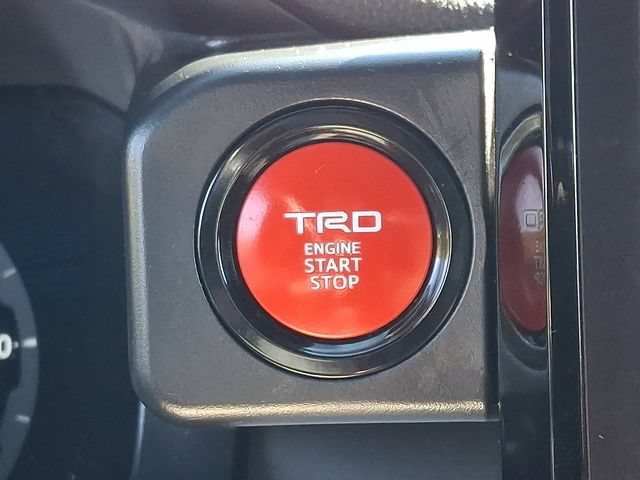 Used 2024 Toyota Tacoma TRD Off-Road w/ TRD Off Road Upgrade Package AWD/4WD image 22
