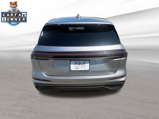 Used 2024 Lincoln Nautilus Premier w/ Jet Appearance Package AWD/4WD image 7