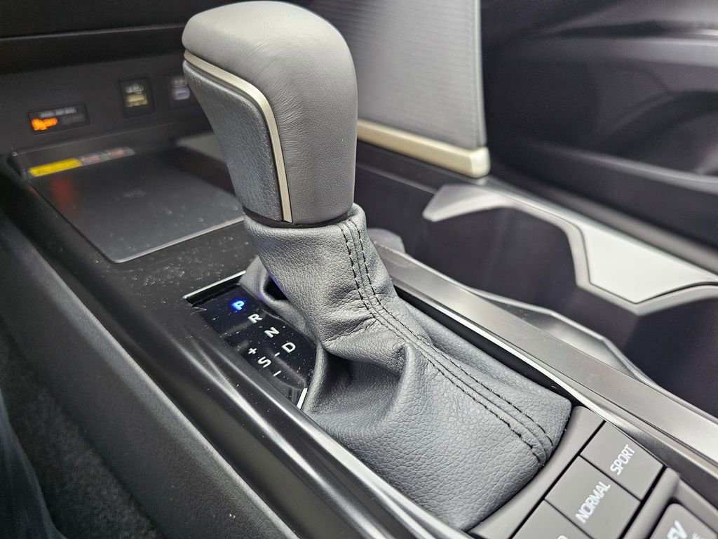 New 2026 Toyota Camry Hybrid image 35