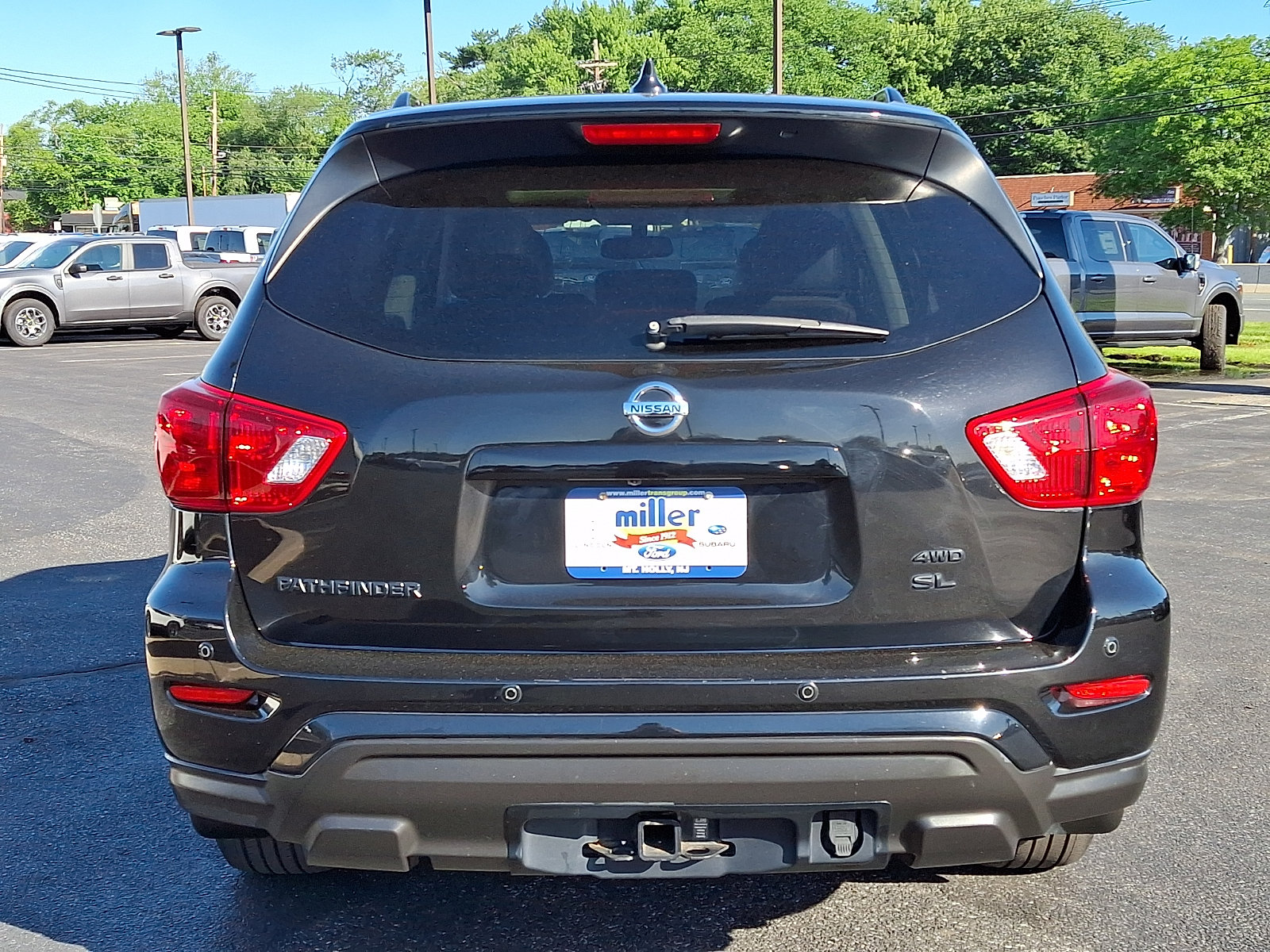 Used 2020 Nissan Pathfinder SL AWD/4WD image 5