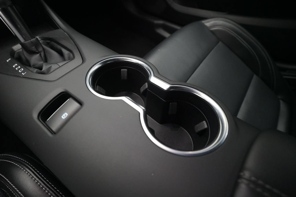 Used 2025 Ford Mustang Premium RWD image 16