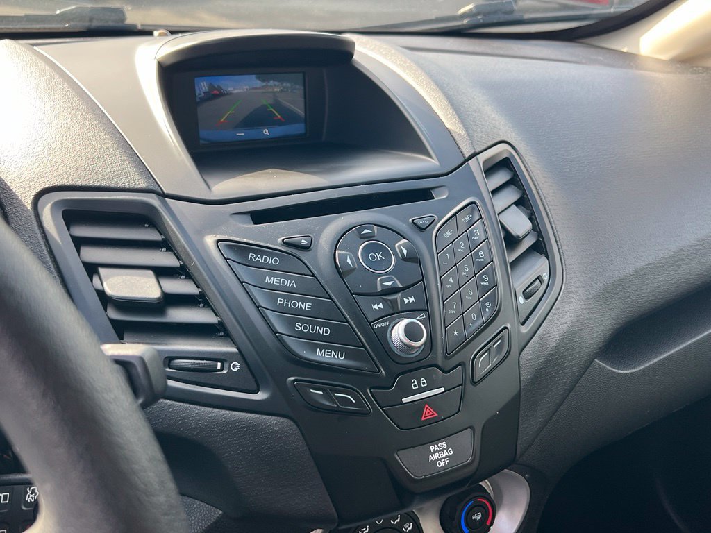 Used 2018 Ford Fiesta SE FWD image 20